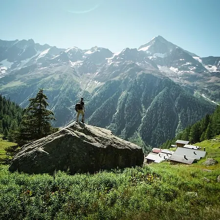 Nest- Und Bietschhorn