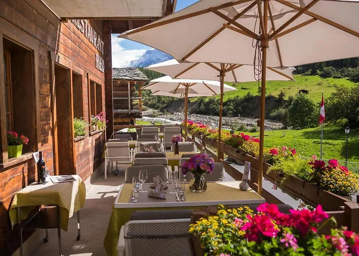 Nest- Und Bietschhorn Han/Misafirhane Blatten (Lotschen)