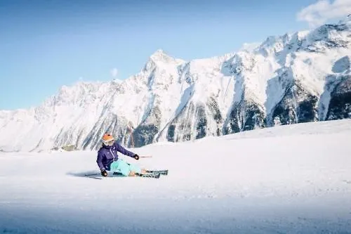 Nest- Und Bietschhorn Han/Misafirhane Blatten (Lotschen)