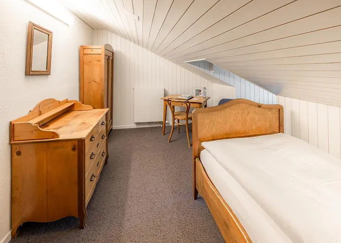 Nest- Und Bietschhorn Han/Misafirhane 3*