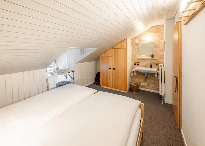 Han/Misafirhane Nest- Und Bietschhorn 3*