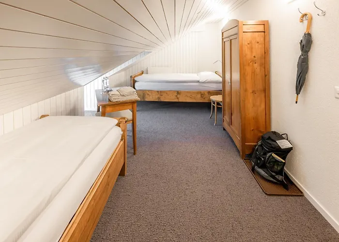 Nest- Und Bietschhorn