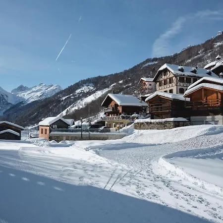 Nest- Und Bietschhorn 宾馆