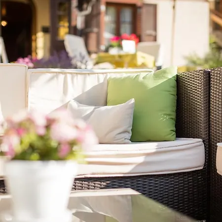 Nest- Und Bietschhorn 布拉腾