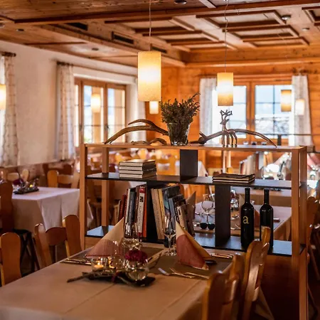 宾馆 Nest- Und Bietschhorn 布拉腾