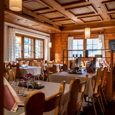 Nest- Und Bietschhorn 3*